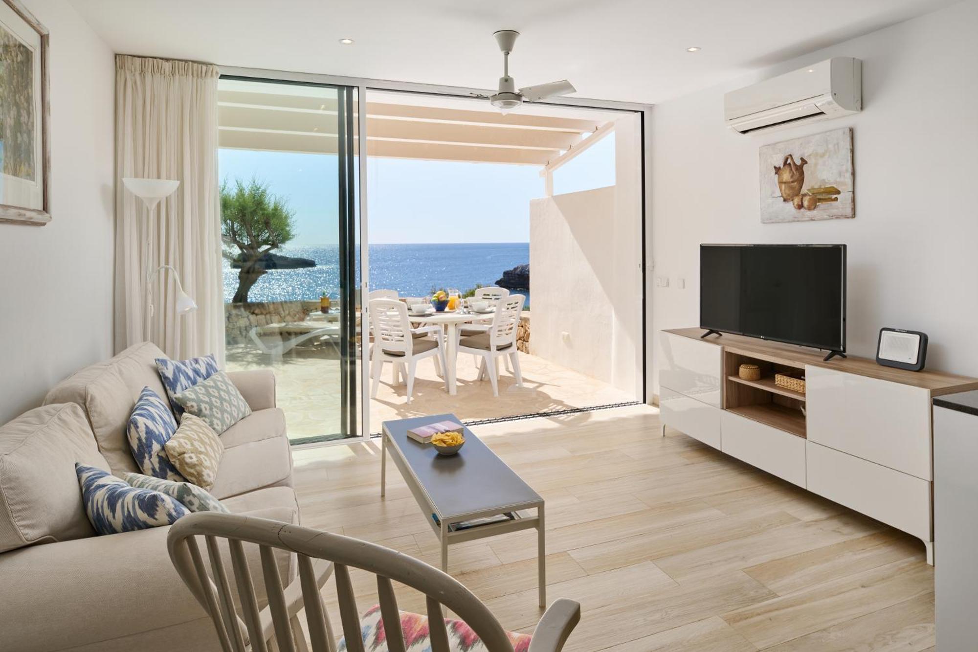 Sea Frontline Apartment 'Faraona'. Pool. Wifi Santanyí Extérieur photo